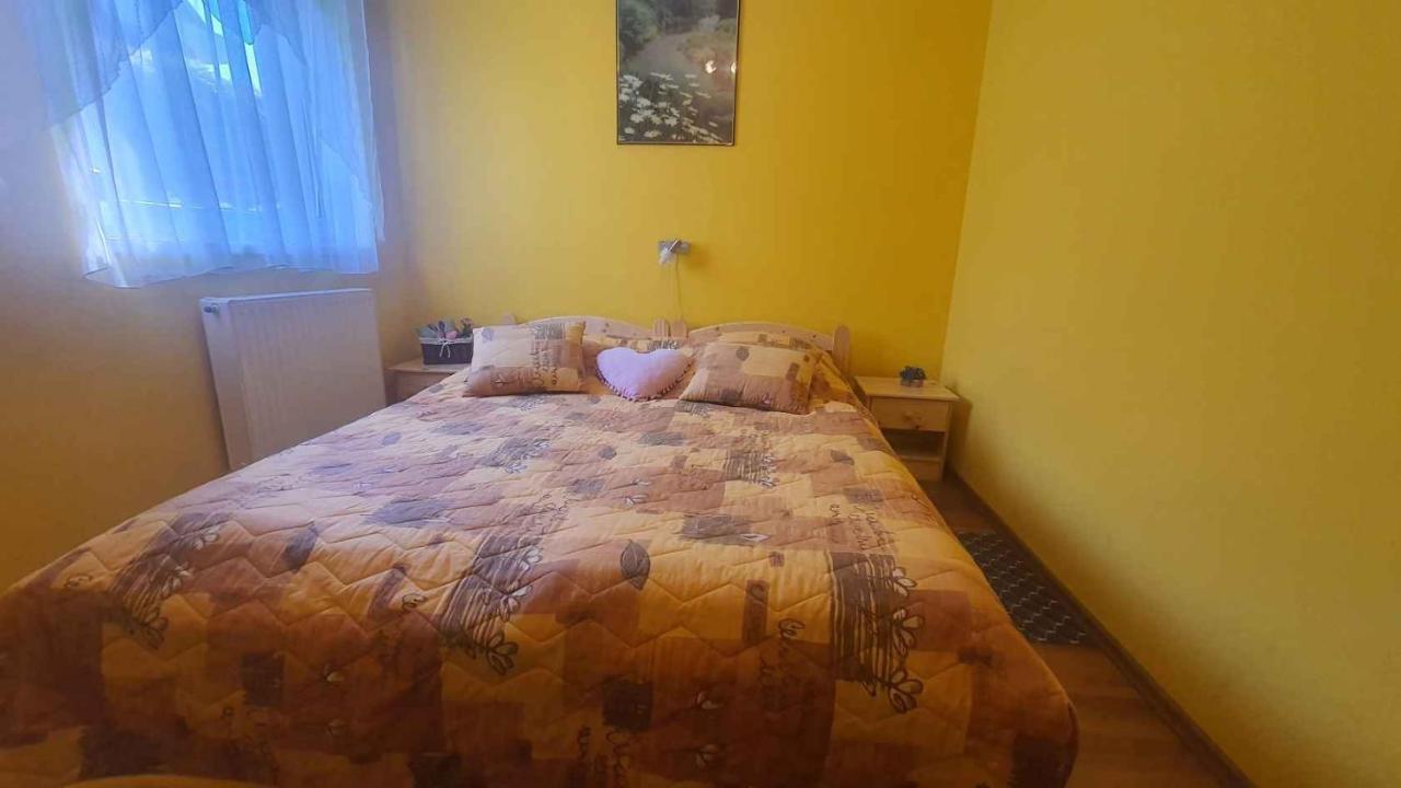 Zoeldlomb Apartman Сиофок Екстериор снимка
